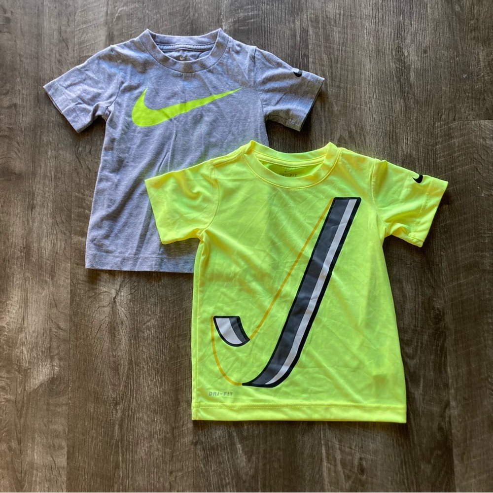 Bundle of 2 Kids 4T Nike Tee Shirts Activewear Perfect Condition Yellow Gray